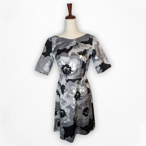Lela Rose short sleeve floral print black & silver cocktail dress size 6